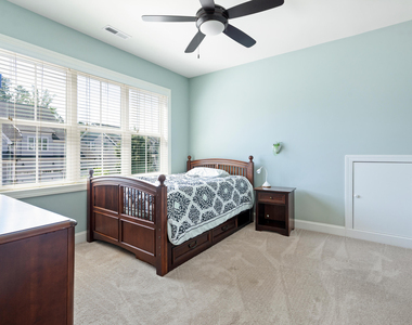402 Cliffdale Road - Photo Thumbnail 35