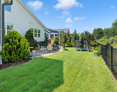 402 Cliffdale Road - Photo Thumbnail 39