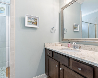 402 Cliffdale Road - Photo Thumbnail 7