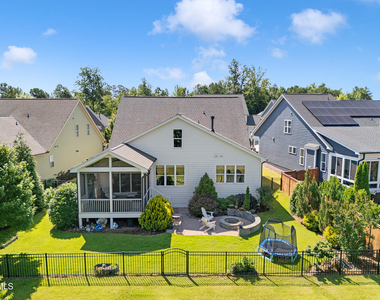 402 Cliffdale Road - Photo Thumbnail 42