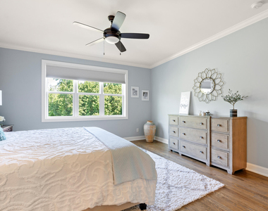 402 Cliffdale Road - Photo Thumbnail 26