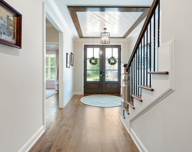402 Cliffdale Road - Photo Thumbnail 4