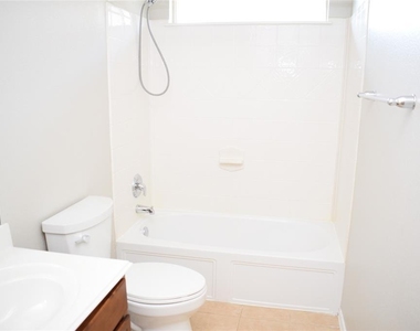 375 Housefinch Loop - Photo Thumbnail 17