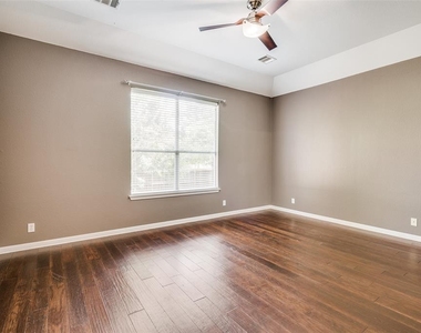 5413 Batak Ln - Photo Thumbnail 11