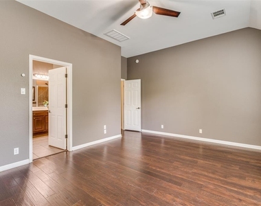 5413 Batak Ln - Photo Thumbnail 10