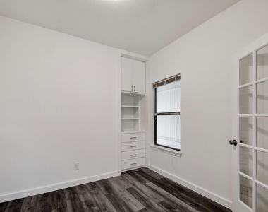 3840 Far West Blvd - Photo Thumbnail 13