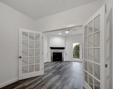 3840 Far West Blvd - Photo Thumbnail 14