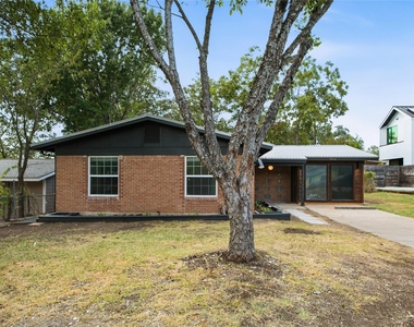 4606 S 2nd St - Photo Thumbnail 17