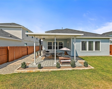 201 Greenthread Dr - Photo Thumbnail 31