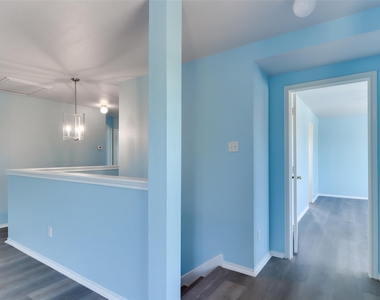 1004 W South St - Photo Thumbnail 13