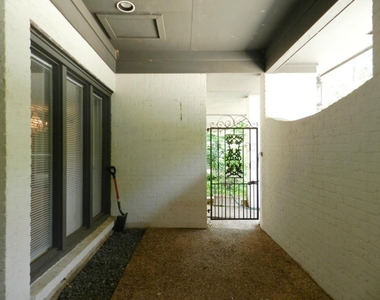 3713 Meredith St - Photo Thumbnail 23