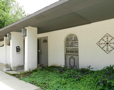 3713 Meredith St - Photo Thumbnail 32