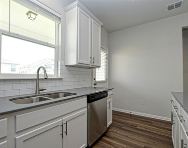 6402 Arden Falls Dr - Photo Thumbnail 14