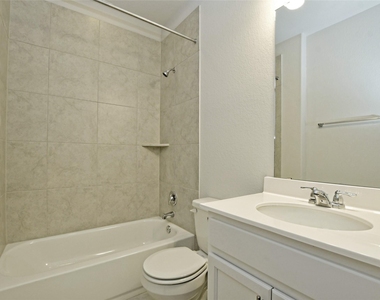 6402 Arden Falls Dr - Photo Thumbnail 22