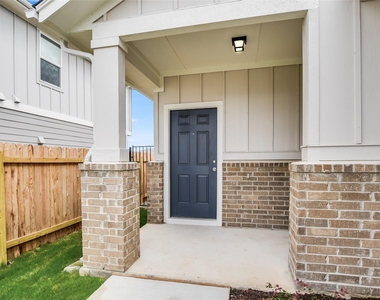 6402 Arden Falls Dr - Photo Thumbnail 5