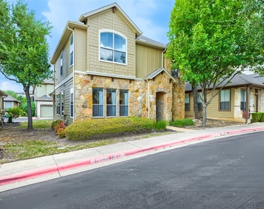 11400 Parmer Ln - Photo Thumbnail 3