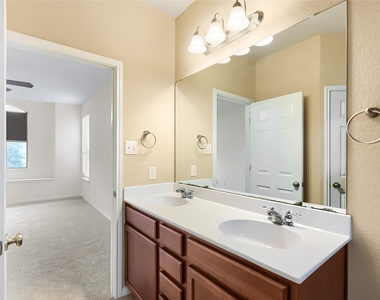 11400 Parmer Ln - Photo Thumbnail 24