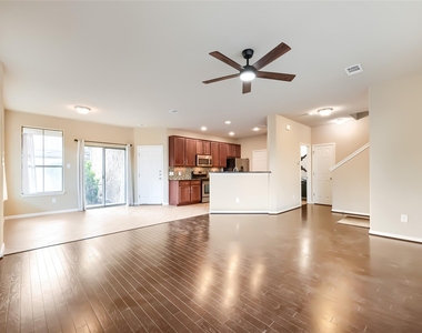 11400 Parmer Ln - Photo Thumbnail 9