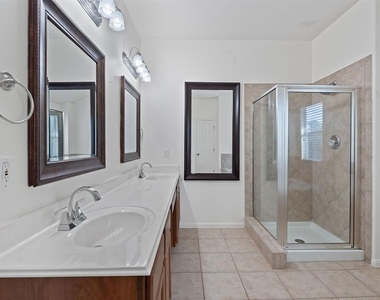 13202 Fawn Valley Dr - Photo Thumbnail 20