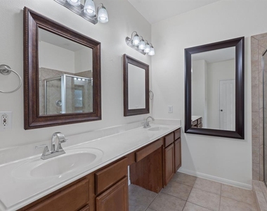 13202 Fawn Valley Dr - Photo Thumbnail 19