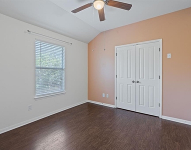 13202 Fawn Valley Dr - Photo Thumbnail 25