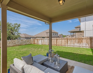 412 Arrowhead Vine St - Photo Thumbnail 1