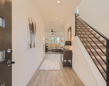 412 Arrowhead Vine St - Photo Thumbnail 5