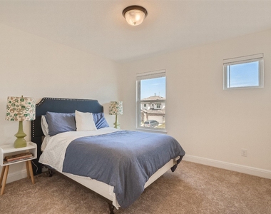412 Arrowhead Vine St - Photo Thumbnail 20