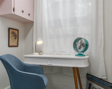 6004 Woodview Ave - Photo Thumbnail 19