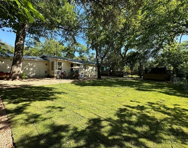 6004 Woodview Ave - Photo Thumbnail 21