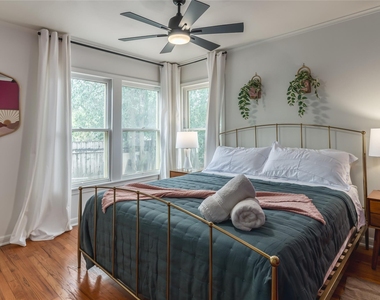 6004 Woodview Ave - Photo Thumbnail 14