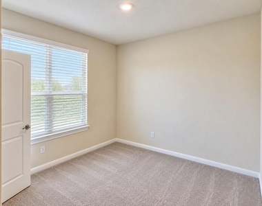 612 Red Knot Ave - Photo Thumbnail 7