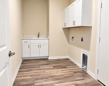 612 Red Knot Ave - Photo Thumbnail 12