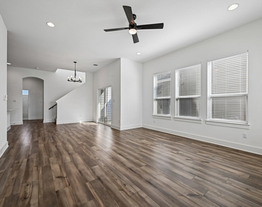8530 Torrita Dr - Photo Thumbnail 2