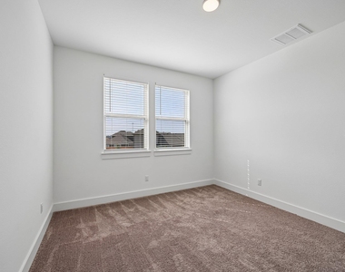 8530 Torrita Dr - Photo Thumbnail 31