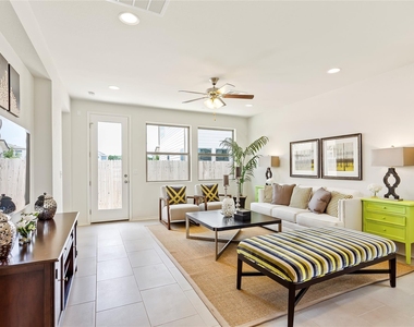 9105 White Coral Dr - Photo Thumbnail 10