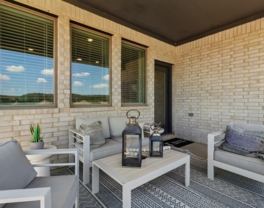 8112 Turning Leaf Cir - Photo Thumbnail 31
