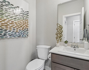 8112 Turning Leaf Cir - Photo Thumbnail 21