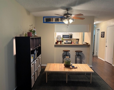 7804 Topawa Cv - Photo Thumbnail 5