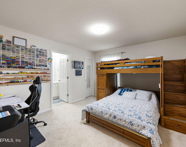 35 Ember Street - Photo Thumbnail 9