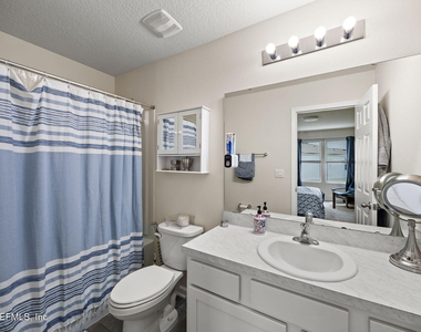 35 Ember Street - Photo Thumbnail 8