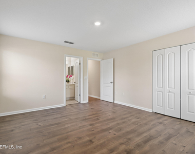 9624 Baylin Court - Photo Thumbnail 17