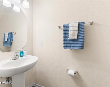123 Castro Court - Photo Thumbnail 3