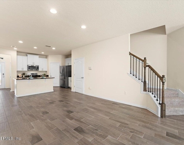 123 Castro Court - Photo Thumbnail 5