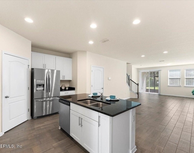 123 Castro Court - Photo Thumbnail 6