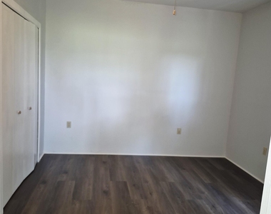 103 Posey Lane - Photo Thumbnail 12