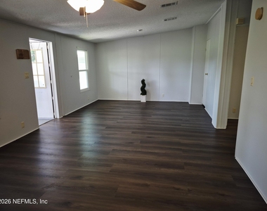 103 Posey Lane - Photo Thumbnail 4
