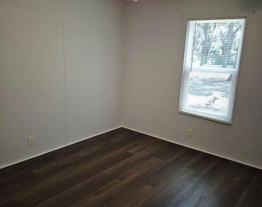 103 Posey Lane - Photo Thumbnail 10