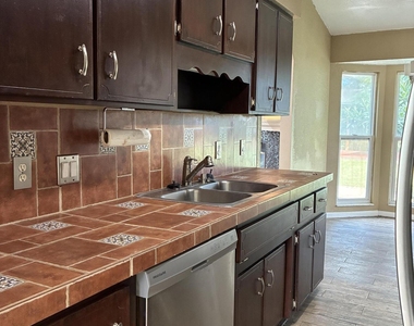 2238 Botany Street - Photo Thumbnail 18