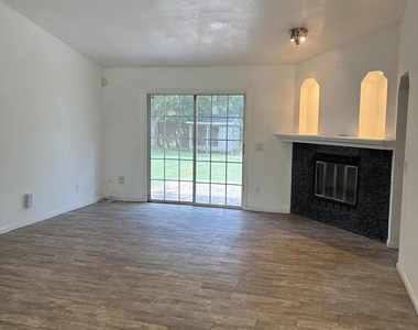 2238 Botany Street - Photo Thumbnail 10